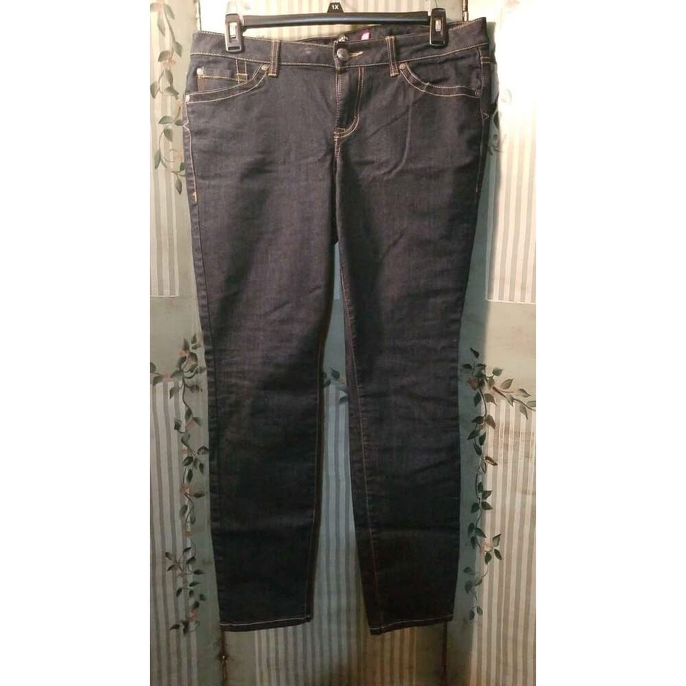 Women's EUC Skinny Jeans by Torrid